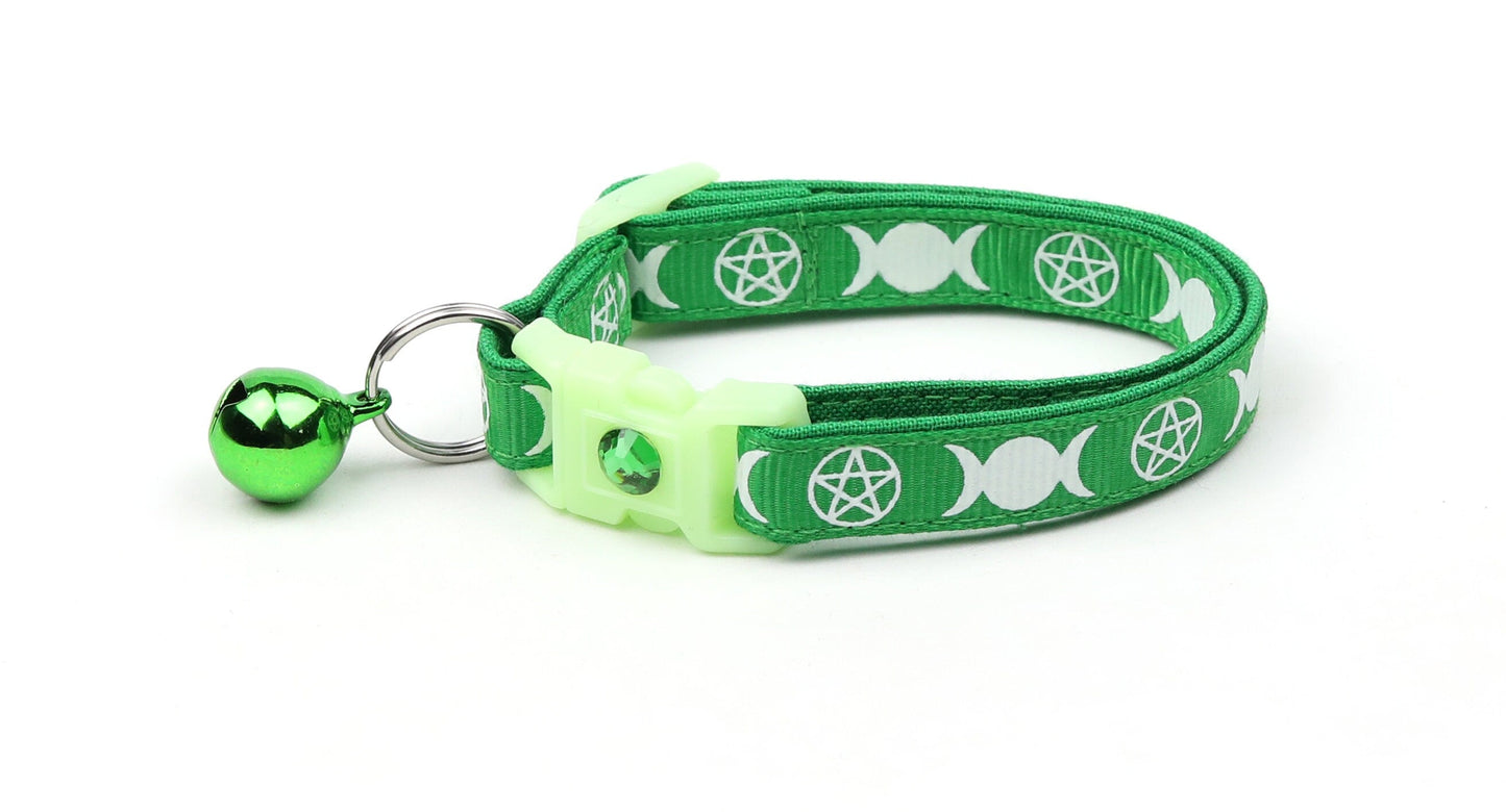 Witch's Familiar on Green Cat Collar