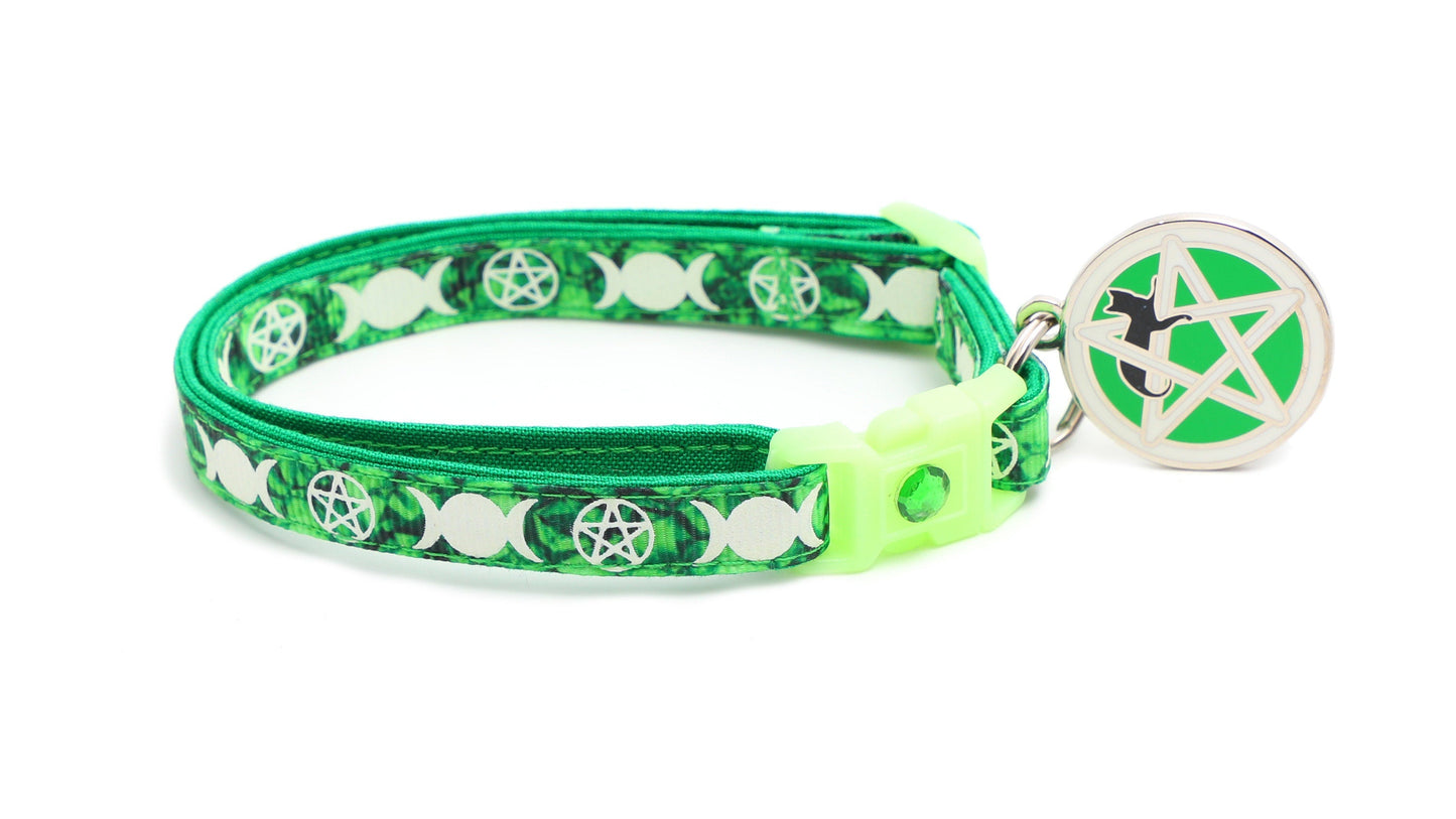 Witch's Familiar on Emerald Cat Collar
