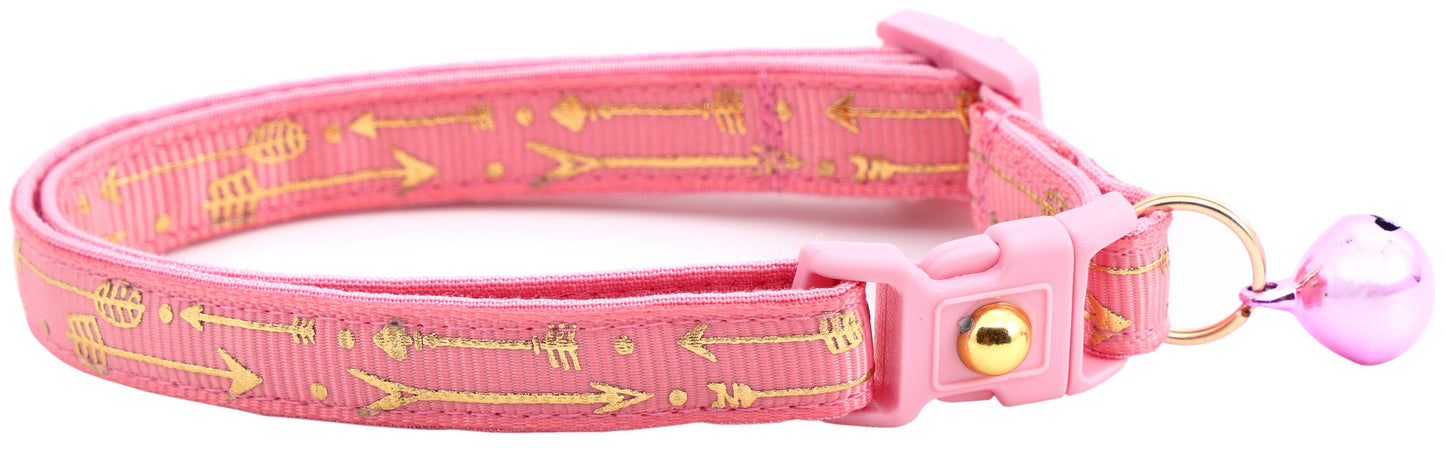 Metallic Gold Arrows Breakaway Cat Collar