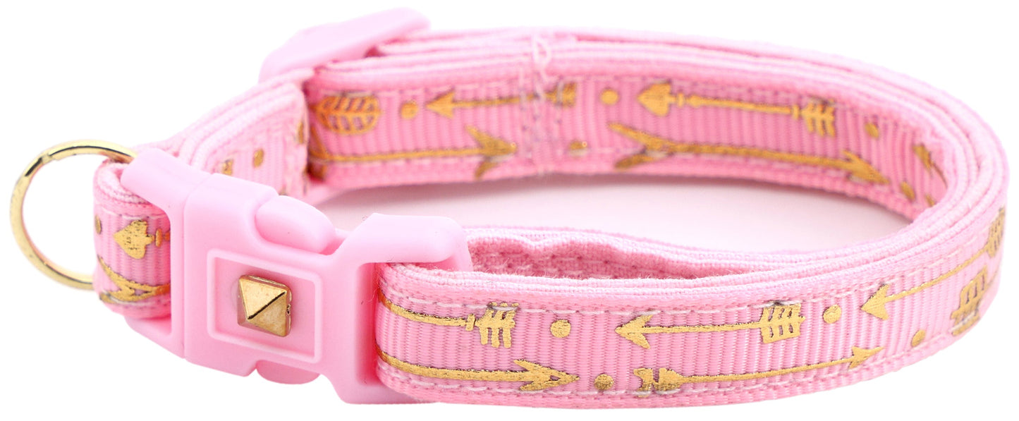 Metallic Gold Arrows Breakaway Cat Collar