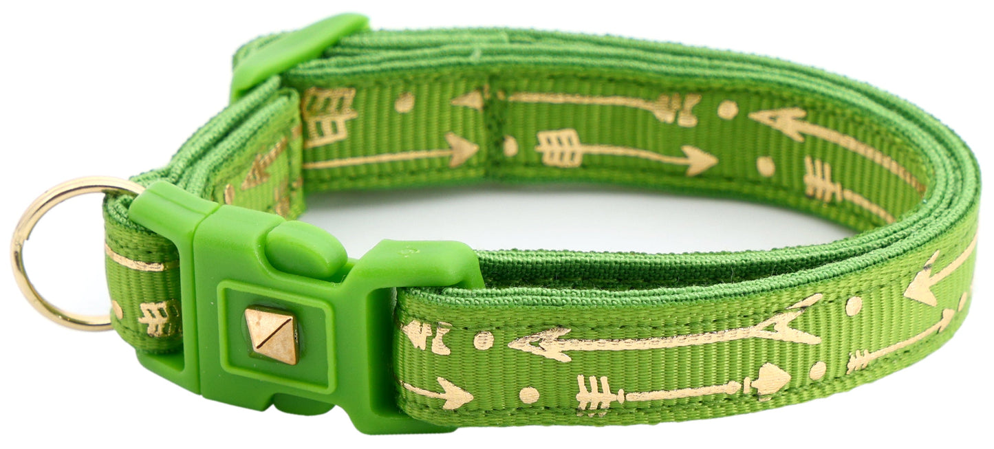 Metallic Gold Arrows Breakaway Cat Collar